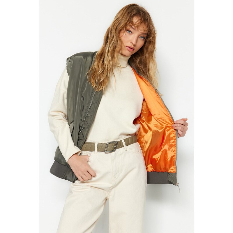 Trendyol Khaki Oversize Bomber prošívaná vesta