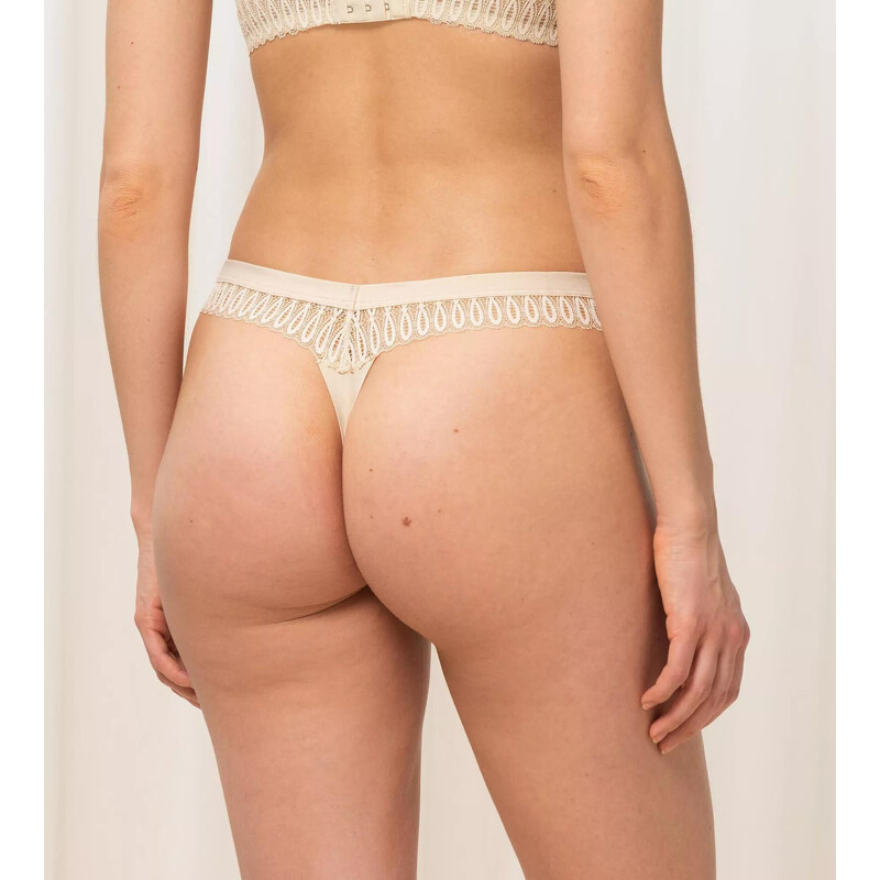 Dámské tanga Aura Spotlight High Leg string krémová - Triumph