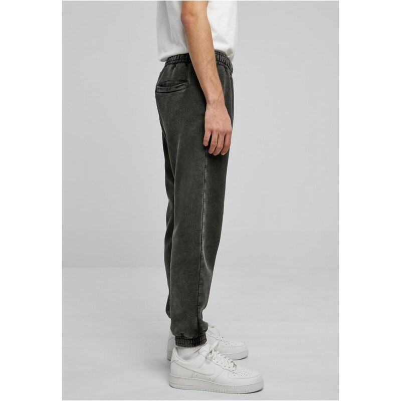 Pánské tepláky Urban Classics Heavy Sand Washed Sweatpants - černé