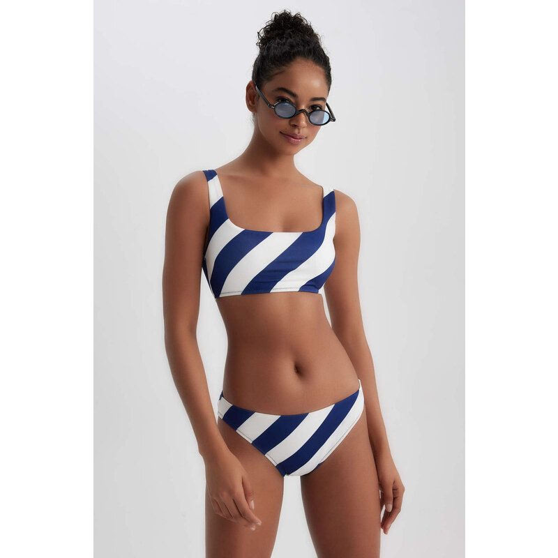 DEFACTO Regular Fit Striped Bikini Bottom