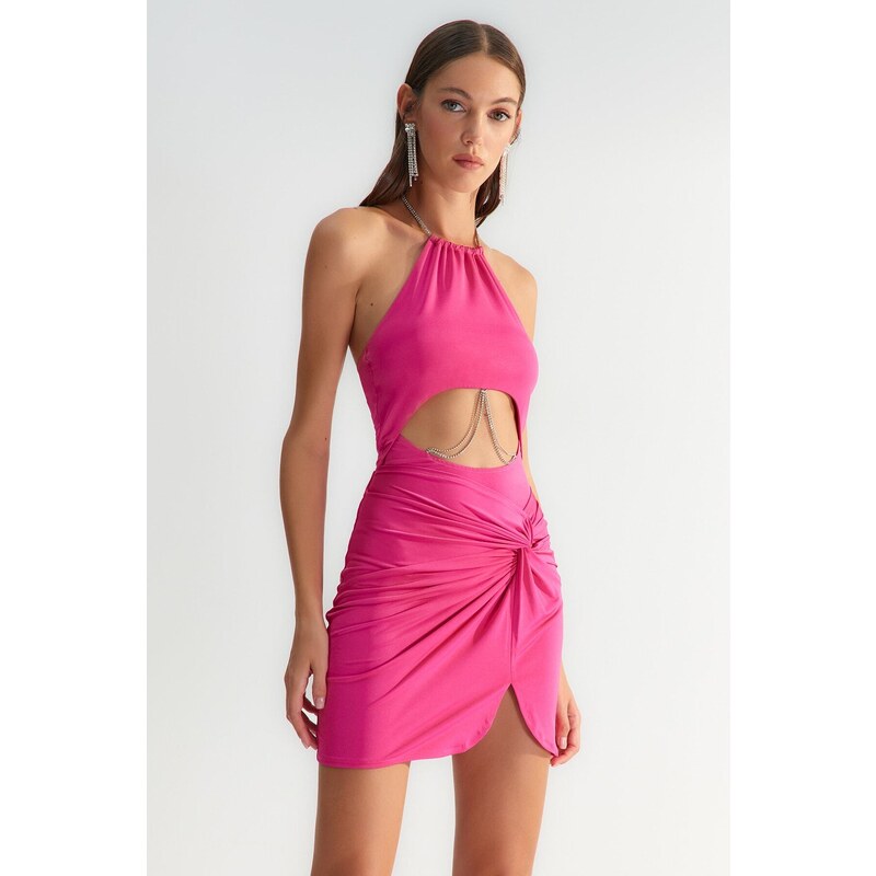 Trendyol X Zeynep Tosun Pink Chain Detailed Cut Out Body