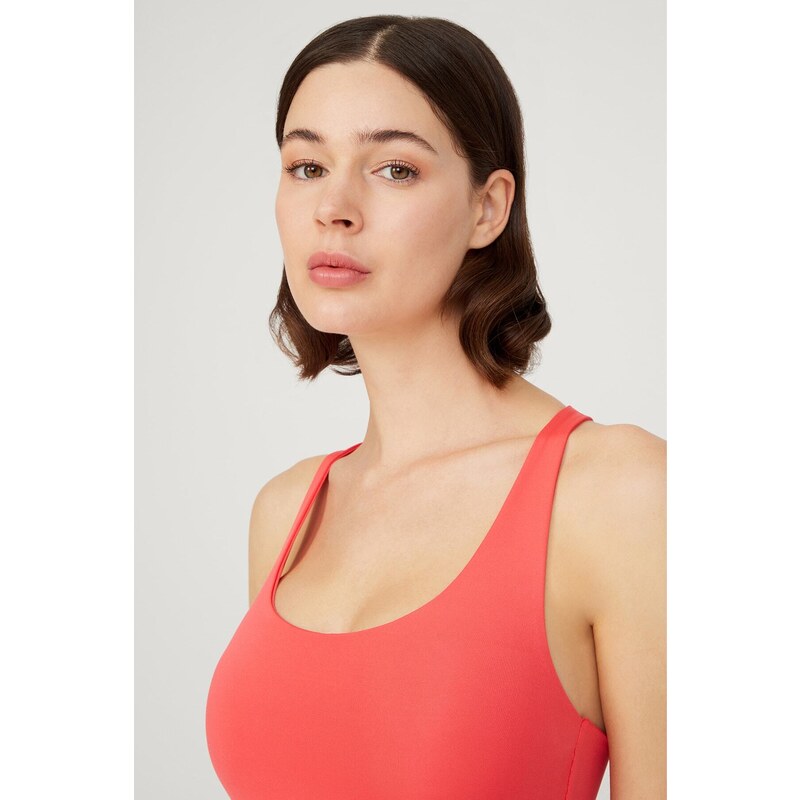 LOS OJOS Coral Lightweight Support Back Detail Covered Sports Bra.