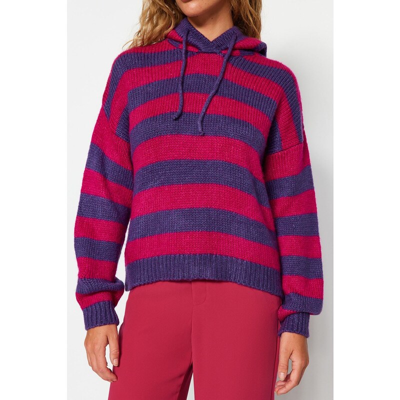 Trendyol Pink Hood Detail Měkký texturovaný pletený svetr