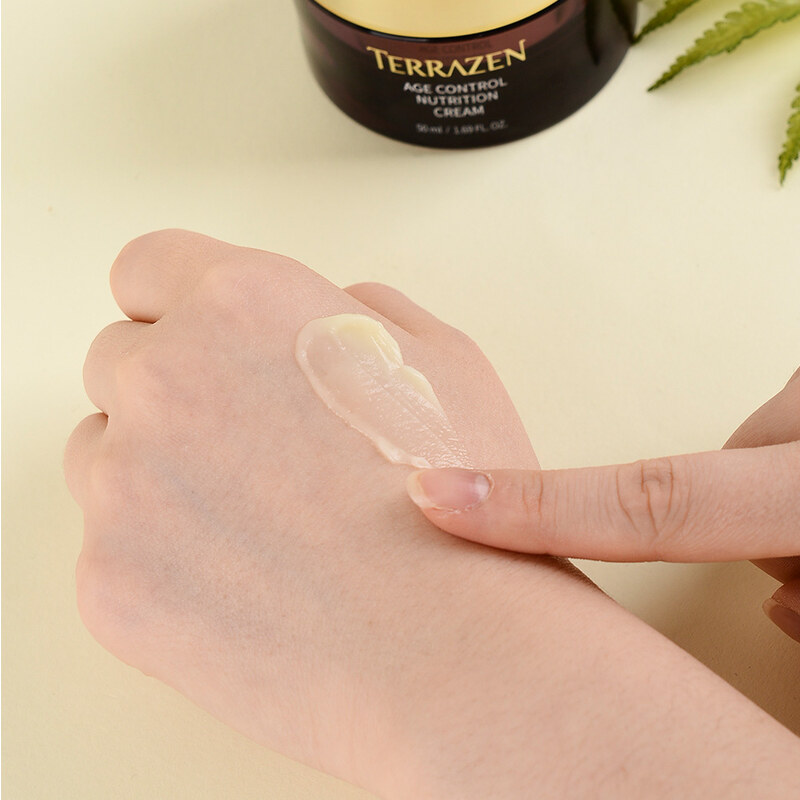 TERRAZEN - AGE CONTROL NUTRITION CREAM - korejský pleťový krém 50 ml