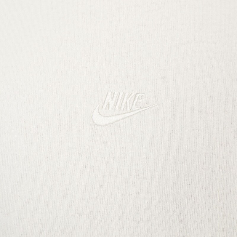 Nike Sportswear Premium Essentials White