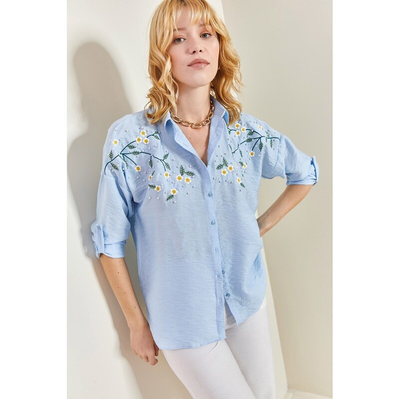 Bianco Lucci Women's Daisy Embroidered Folding Sleeves Airon Linen Shirt