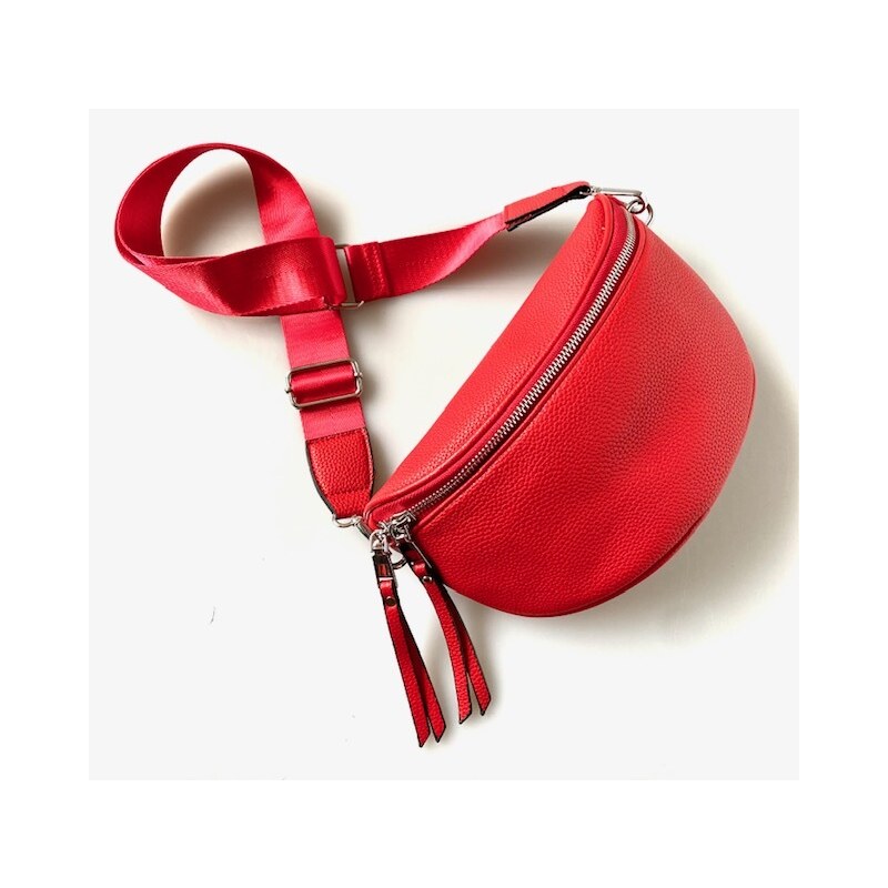 Piazza Italia Dámská crossbody ledvinka - červená 84580317