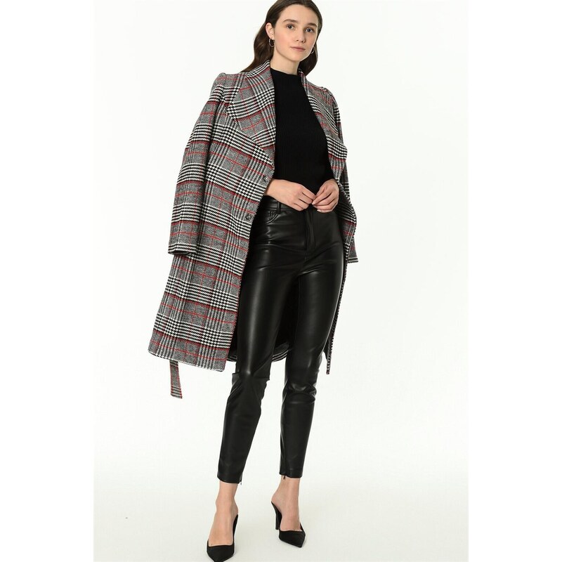 Z6638 DEWBERRY PLAID WOMEN'S COAT-BURGUNDY-BLACK