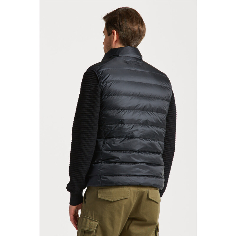 VESTA GANT LIGHT DOWN VEST černá XS