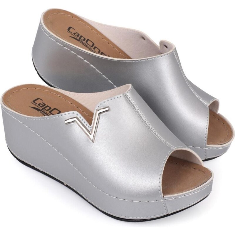 Capone Outfitters Anatomical Soft Comfortable Sole, Wedge Heels Mommy Slippers.