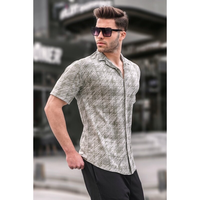 Madmext Men's Mint Green Classic Collar Regular Fit Short Sleeve Shirt 5583