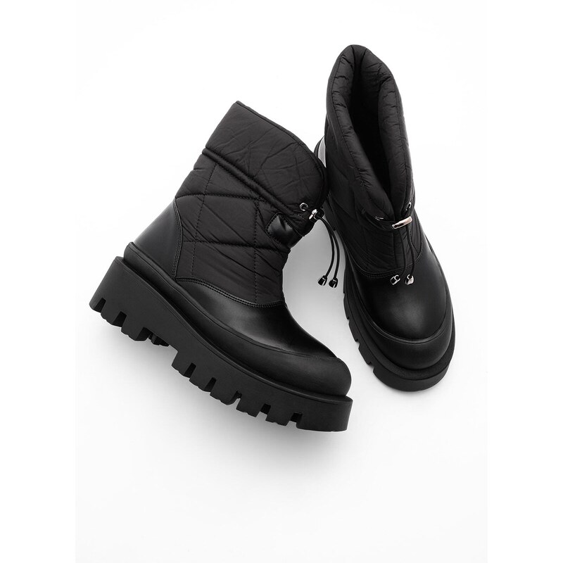 Marjin Women's Snow Boots Black With Thick Serrated Sole Forlens.