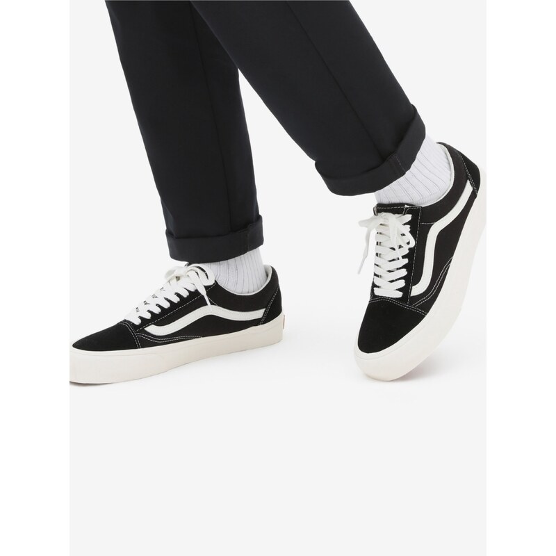 Bílo-černé semišové tenisky VANS Old Skool VR3 - Dámské