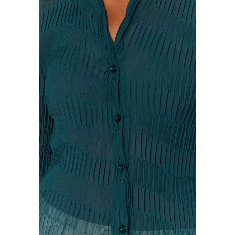 Trendyol Emerald Green Sheer Pleated Fitted Woven Shirt