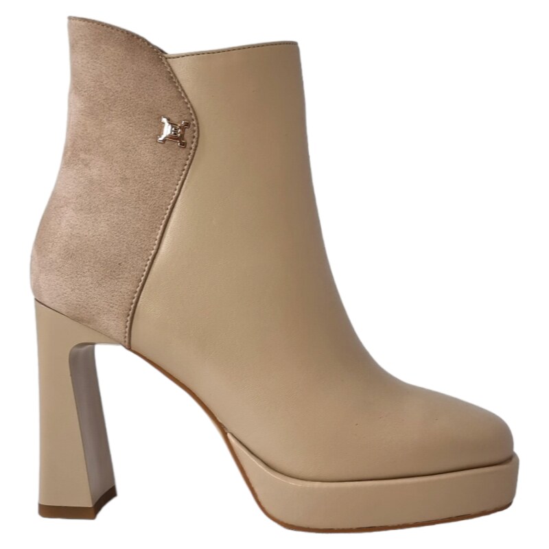 Kotníkové kozačky Laura Biagiotti Kid Walnut