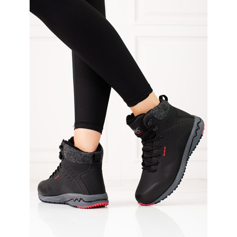 DK Designové trekingové boty dámské černé bez podpatku