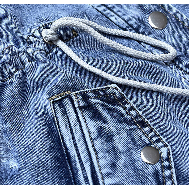 P.O.P. SEVEN Světle modrý džínový přehoz přes oblečení s kapucí (POP7011-K)