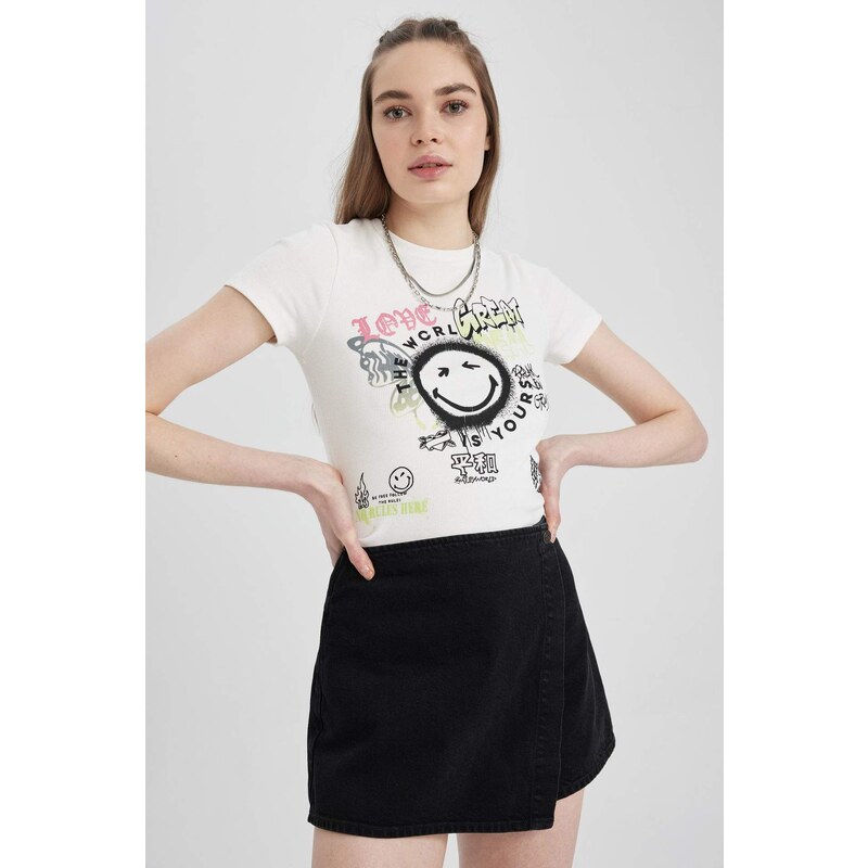 DEFACTO Slim Fit Smiley Licence Printed Camisole Short Sleeve T-Shirt