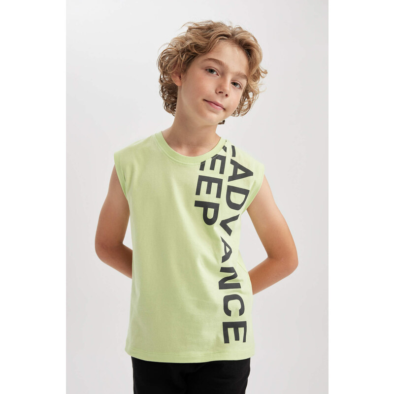 DEFACTO Boy Oversize Fit Undershirt