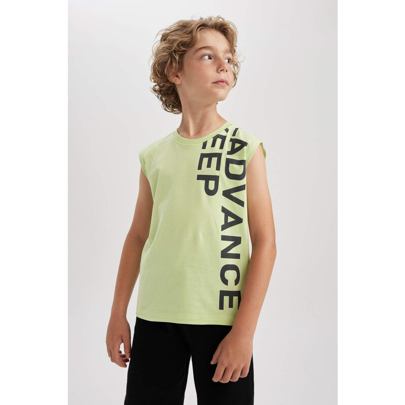 DEFACTO Boy Oversize Fit Undershirt