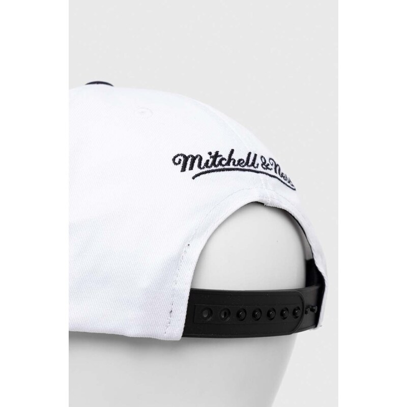 Bavlněná baseballová čepice Mitchell&Ness ATLANTA HAWKS bílá barva