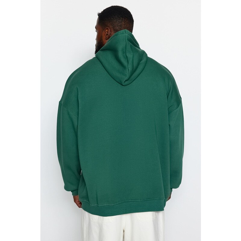 Trendyol Green Plus Size Basic Comfortable Hooded Labeled Fleece Cotton Sweatshirt