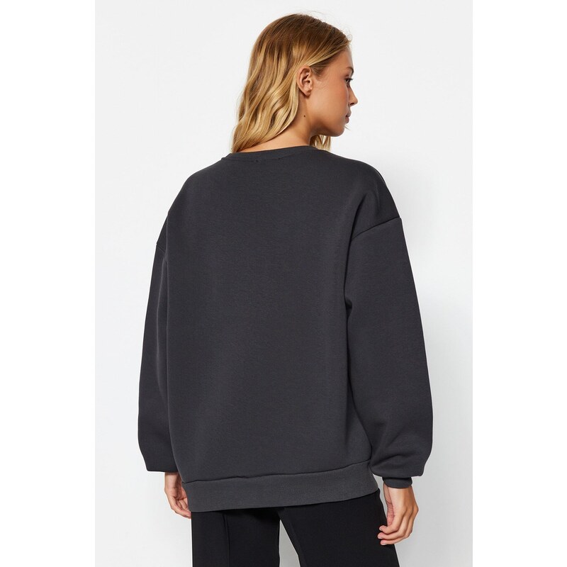 Trendyol Anthracite Oversize/Comfortable fit Basic Crew Neck Thick/Fleece Knitted Sweatshirt