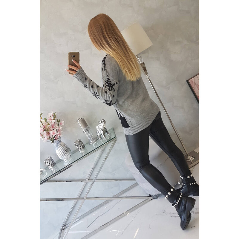 Vánoční svetr se model 18747995 šedý - K-Fashion