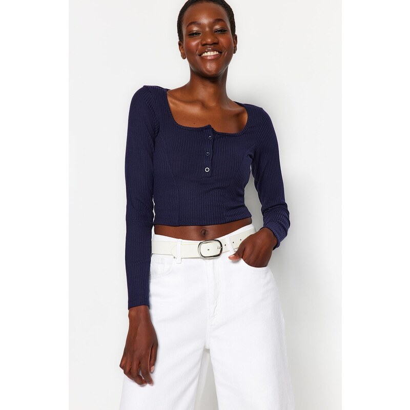 Trendyol Navy Blue Button Detailed Square Neck Fitted Flexible Crop 115721478
