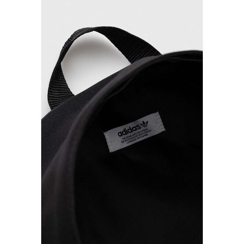 Batoh adidas Originals černá barva, velký, hladký, IM1136