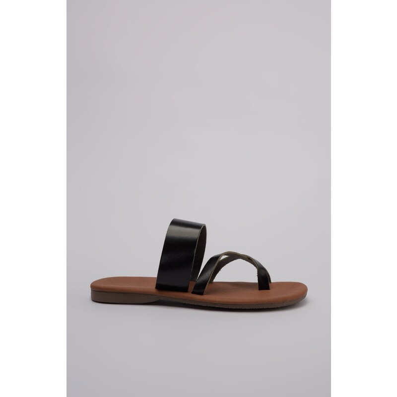 Trendyol Genuine Leather Black Womens SlippertakS20TE0092