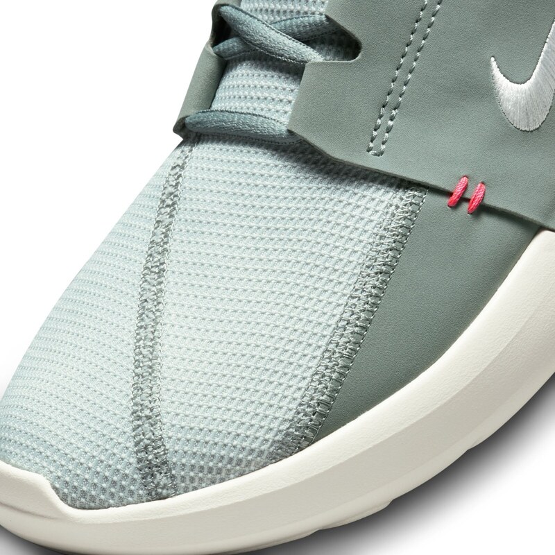 W nike e-series ad GREEN