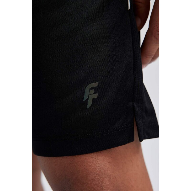 DEFACTO Slim Fit Short