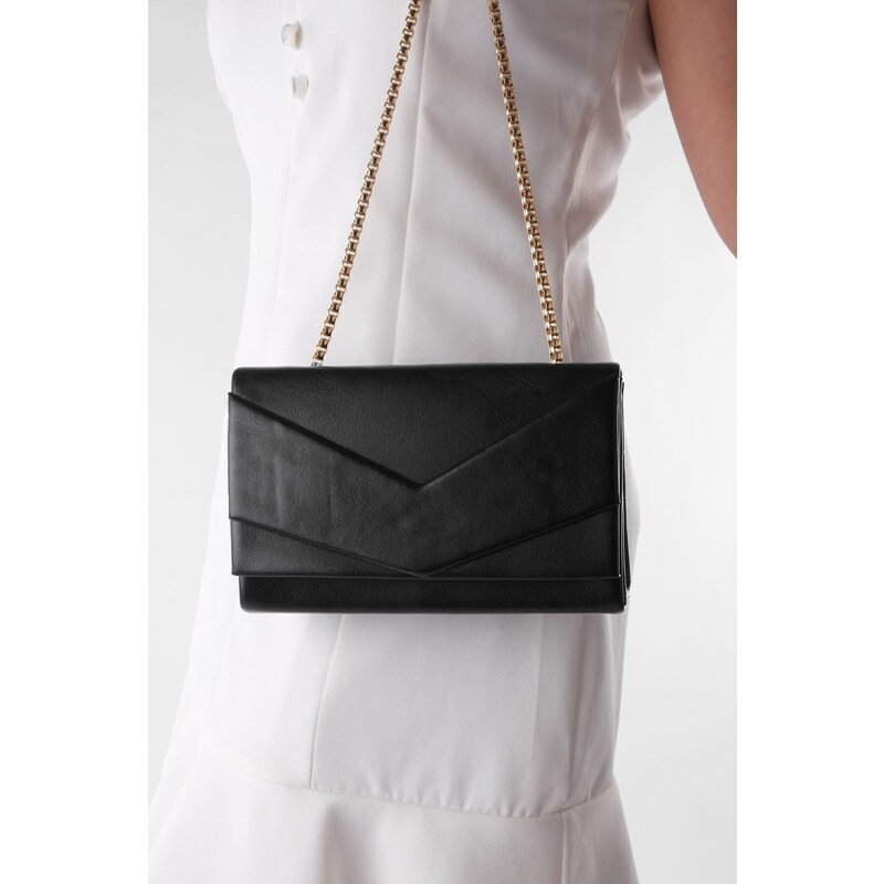 Marjin Women's Clutches & Shoulder Bags, Gold Color, Chain Strap Ginle, black