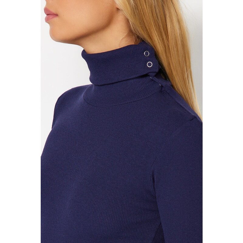 Trendyol Indigo Corduroy Asymmetrical Collar Detail Fitted/Slip-On Knitted Blouse