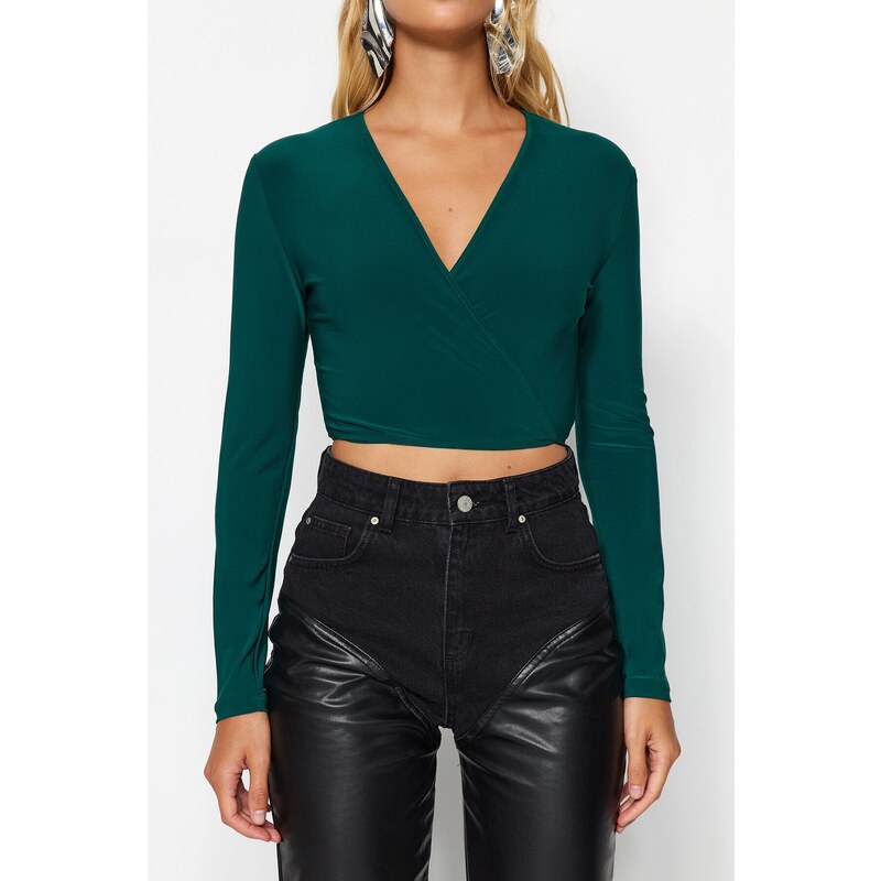 Trendyol Emerald Green Double Breasted Neck Fitted Crop Stretch Blouse