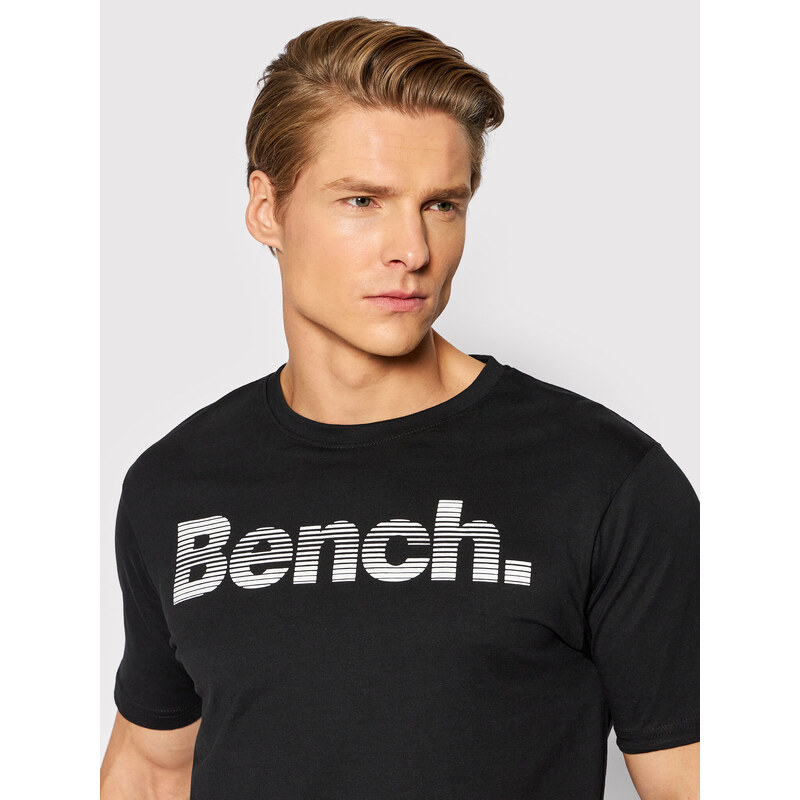 T-Shirt Bench