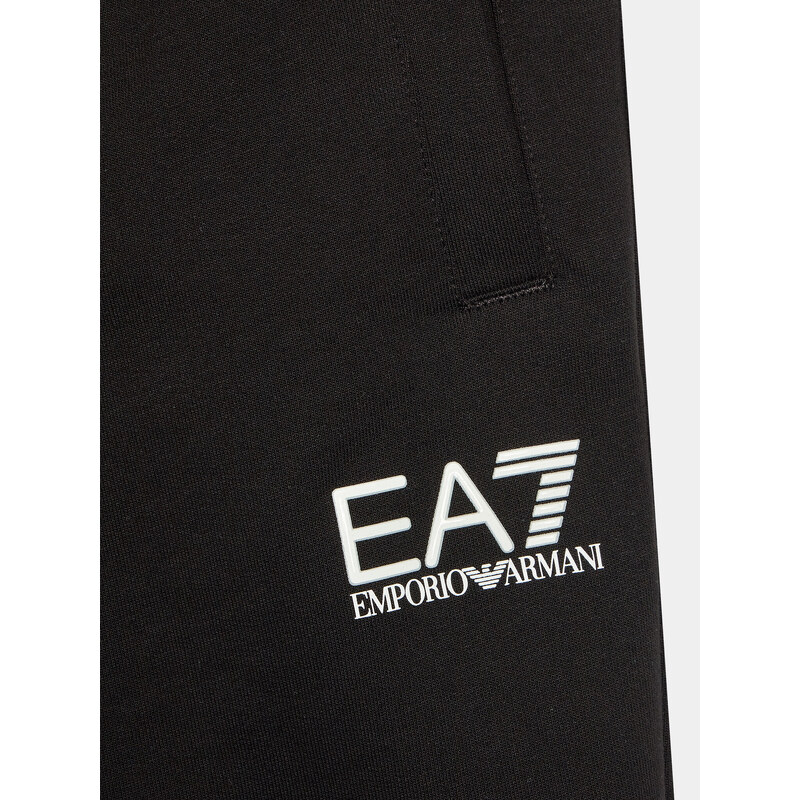 Sportovní kraťasy EA7 Emporio Armani