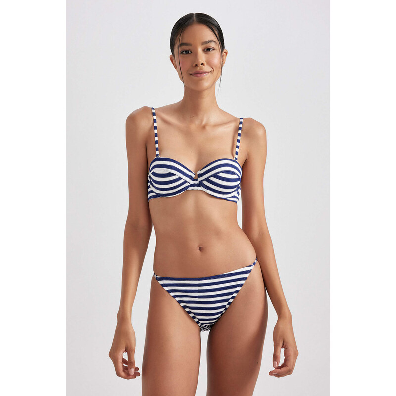 DEFACTO Regular Fit Striped Bikini Bottom