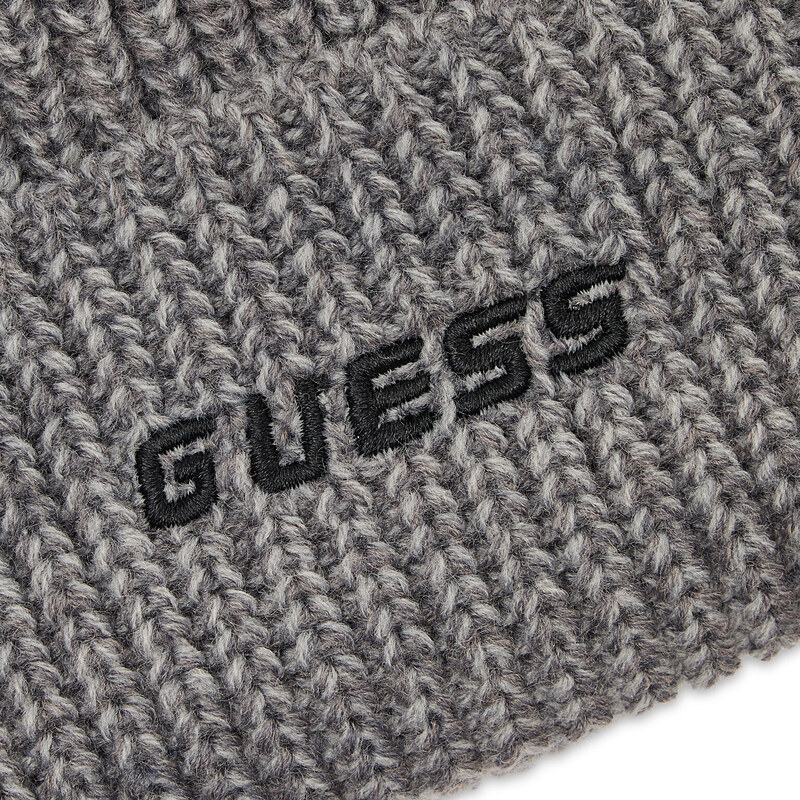 Čepice Guess