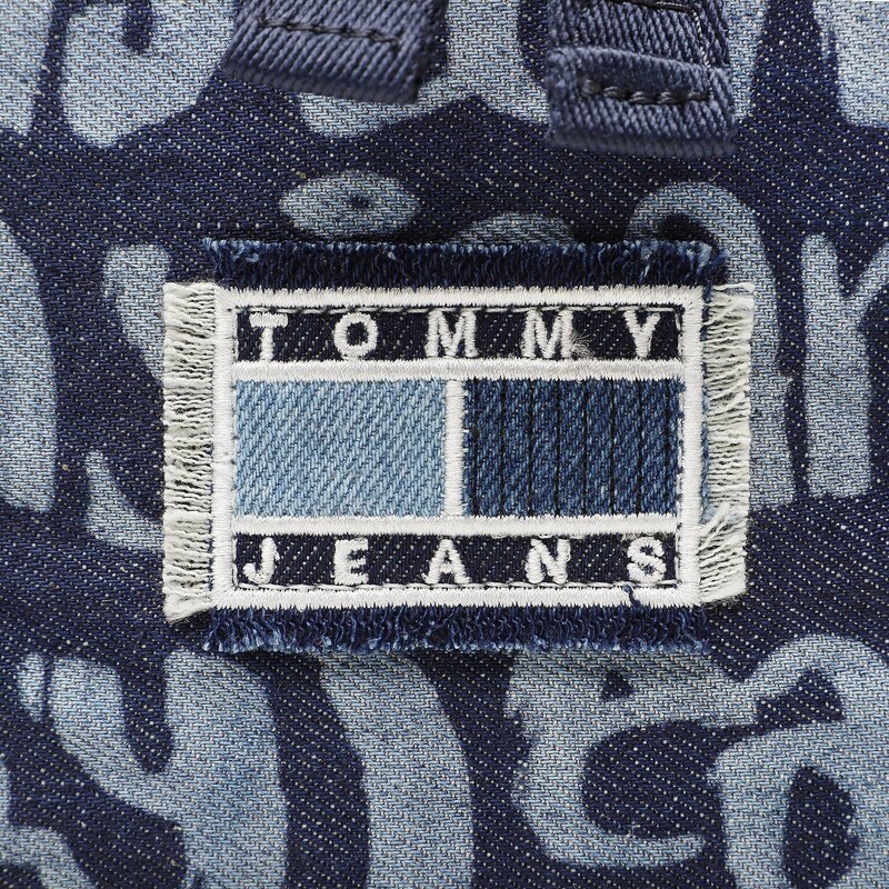 Kabelka Tommy Jeans