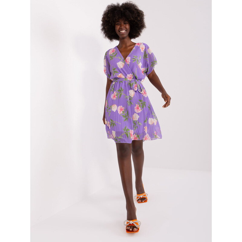 Fashionhunters Světle fialové květované šaty s páskem