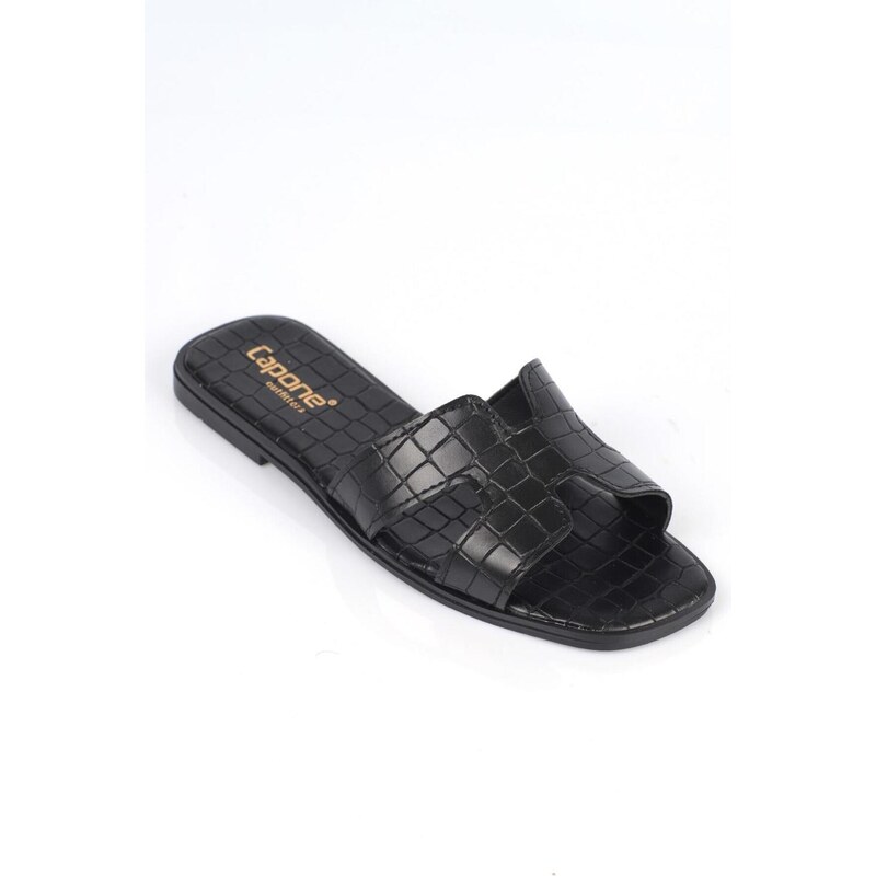 Capone Outfitters Capone Halsey Black Women's Slippers