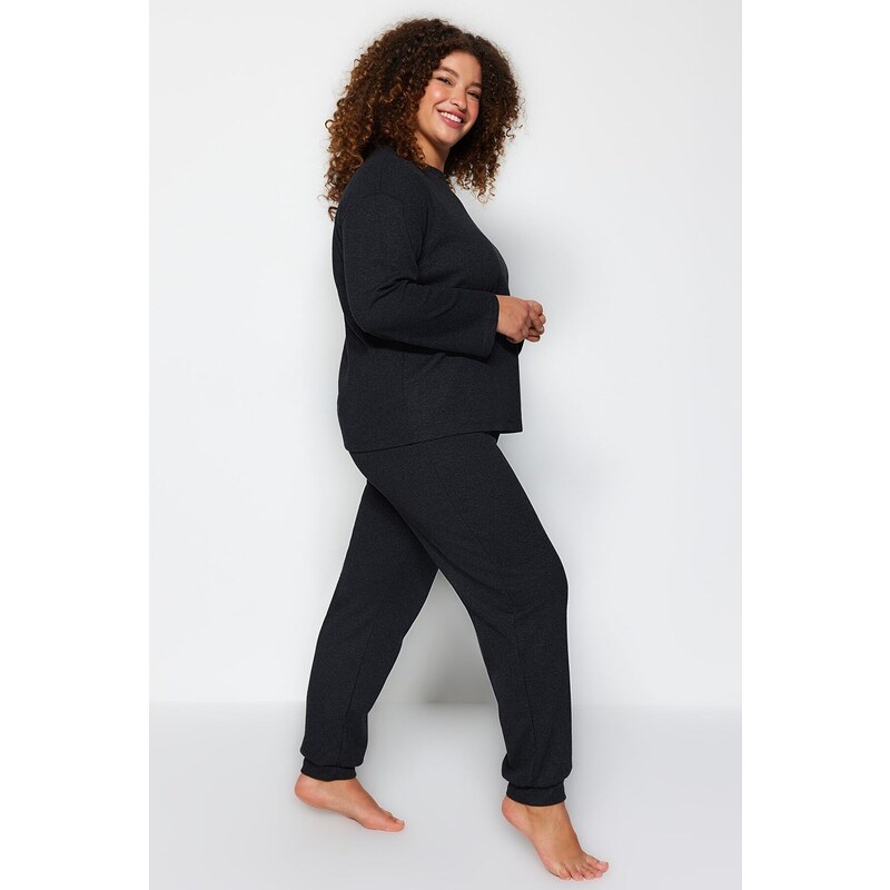 Trendyol Curve Smoked Textured Knitted Pajamas Set