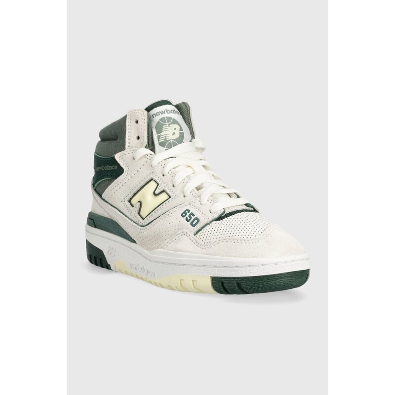 Semišové sneakers boty New Balance BB650RVG bílá barva
