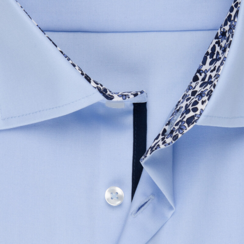 Seidensticker Nežehlivá slim fit obchodní košile s límečkem Kent ve světle modré barvě