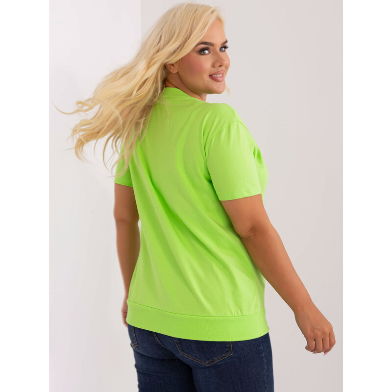 Fashionhunters Světle zelená dámská bavlněná halenka větší velikosti