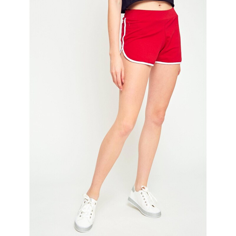 Yups Sports shorts with contrasting trimming red