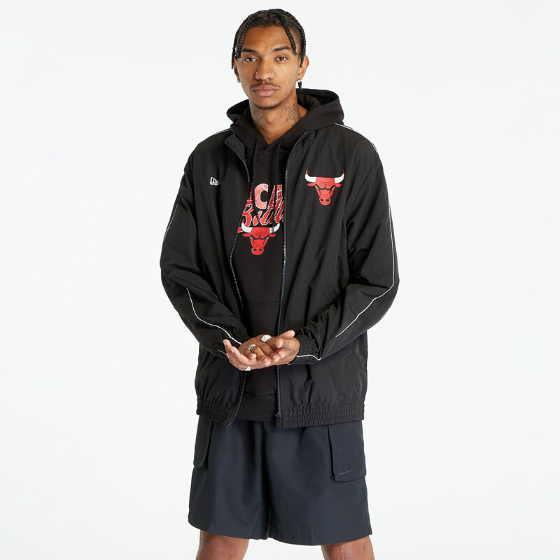Pánská větrovka New Era NBA Track Jacket Chicago Bulls Black/ Front Door Red