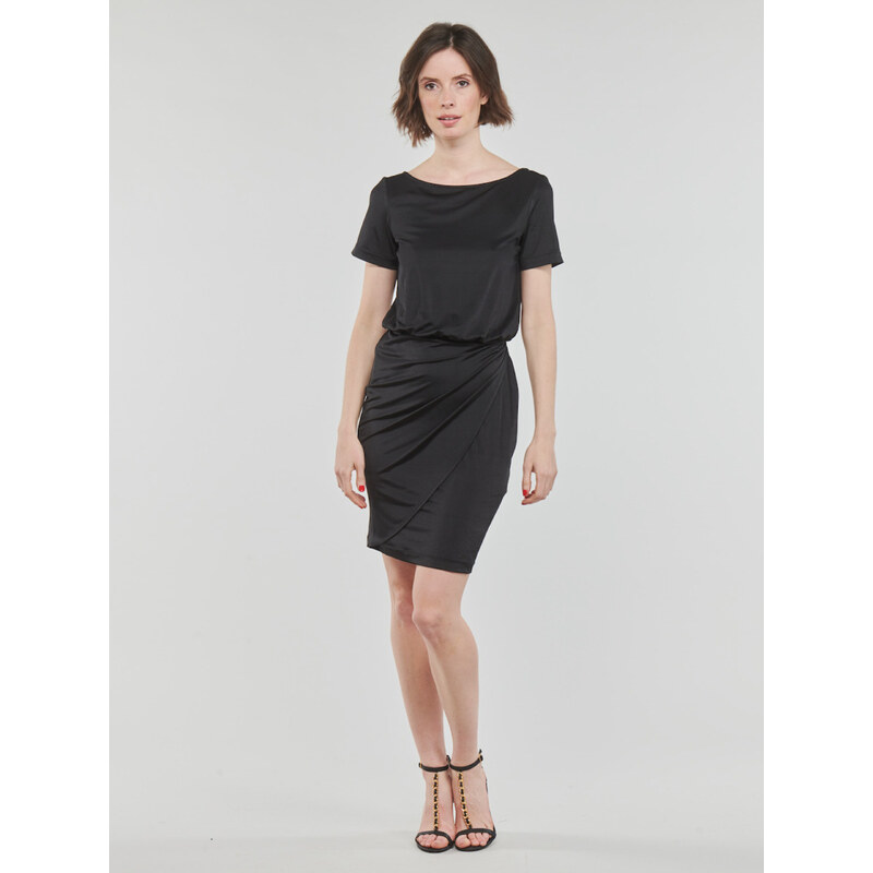 Guess dámské černé šaty 109096545